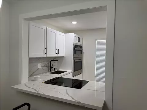 6051 NW 61st Ave #205, Tamarac, FL 33319