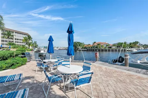 390 N Federal #206, Deerfield Beach, FL 33441
