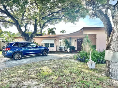 5671 NE 22, Fort Lauderdale, FL 33308