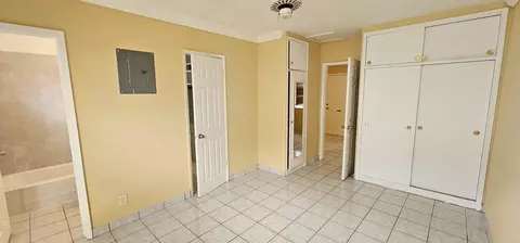 2211 Lincoln St #11, Hollywood, FL 33020