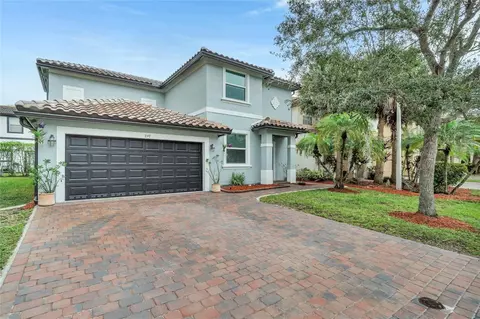 847 NW 127th, Coral Springs, FL 33071