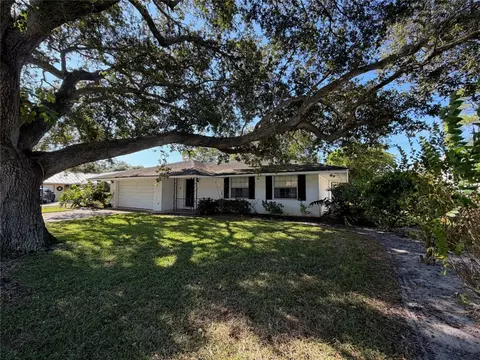 1325 40th, Vero Beach, FL 32960