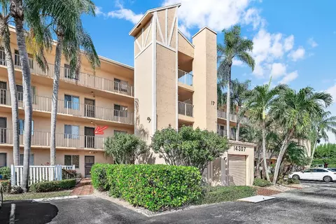14307 Bedford Dr #204, Delray Beach, FL 33446