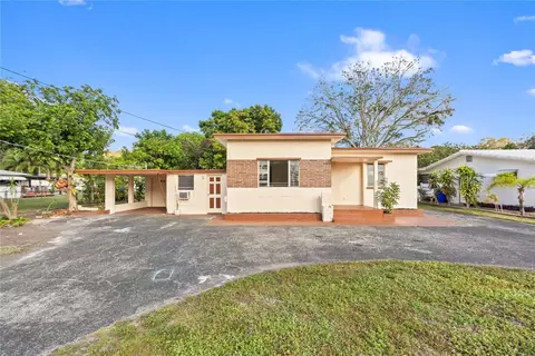 5705 Harding, Hollywood, FL 33021