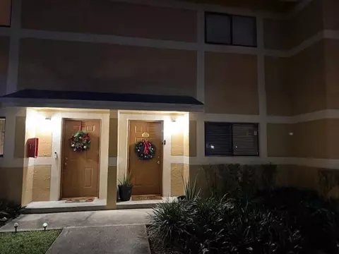 223 E Palm #223, Pembroke Pines, FL 33025