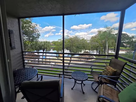 1101 Colony Pt #304, Pembroke Pines, FL 33026