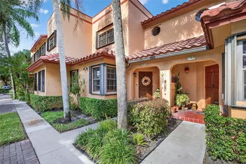 261 NE 16th #303, Fort Lauderdale, FL 33305