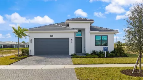 8395 SW Piacenza Way, Port Saint Lucie, FL 34987