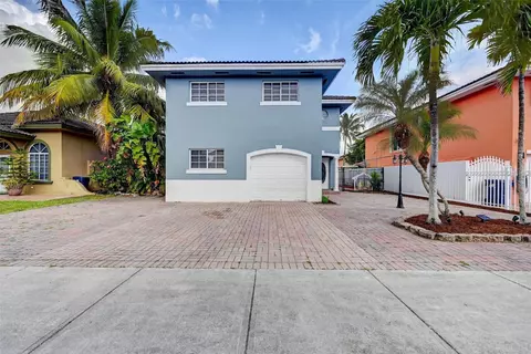 14125 SW 167th Ter, Miami, FL 33177
