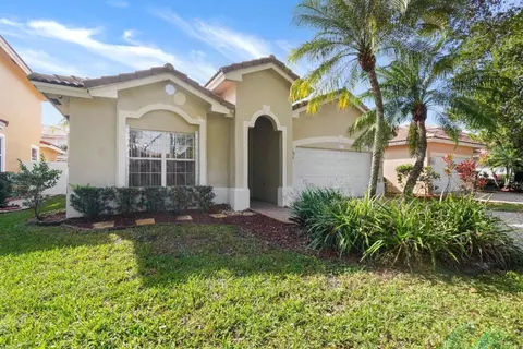 13758 SW 31st St, Miramar, FL 33027