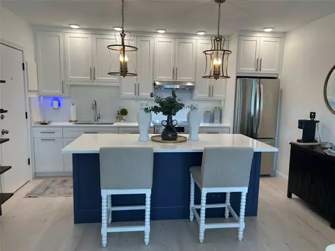 6260 NE 18th Ave #722, Fort Lauderdale, FL 33334