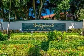 9511 N Hollybrook Lake Dr #207, Pembroke Pines, FL 33025