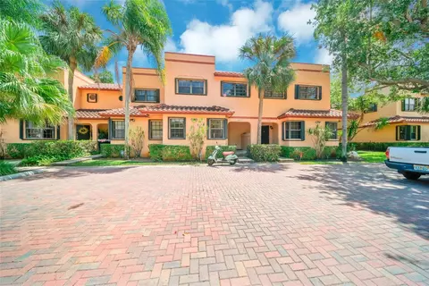 200 NE 17th Ct #805, Fort Lauderdale, FL 33305