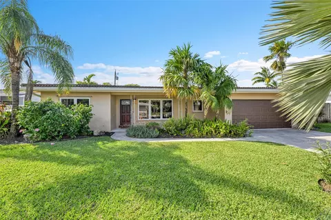 4401 NE 18th Ave, Oakland Park, FL 33334
