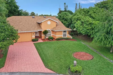 8507 NW 83rd, Tamarac, FL 33321