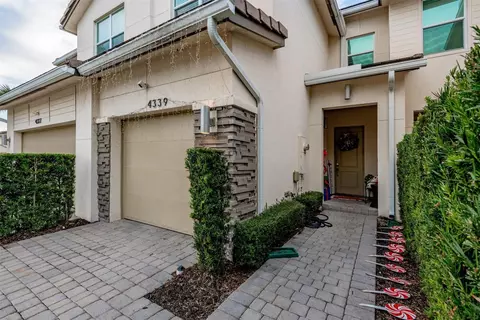 4339 Lago Dr #4339, Pompano Beach, FL 33064