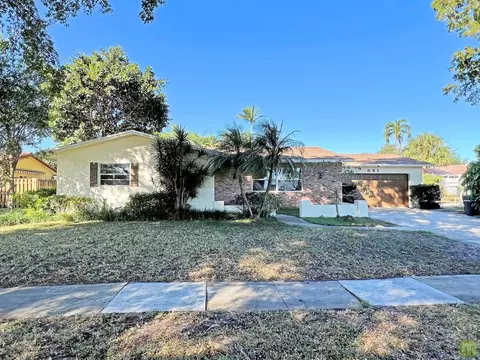 661 Palmetto, Coconut Creek, FL 33066