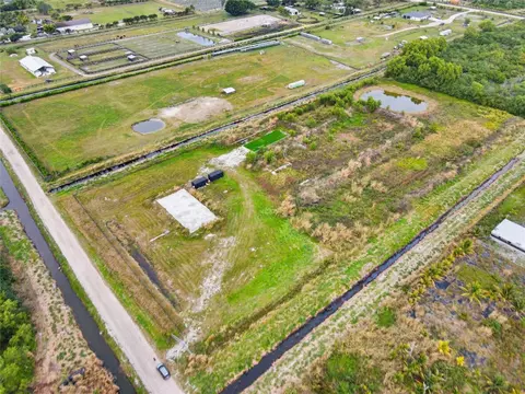 20223 Simone Dr, Loxahatchee, FL 33470