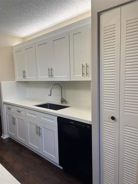 1100 SW 128th Ter #402, Hollywood, FL 33027
