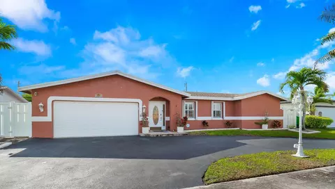 10510 NW 24 St, Sunrise, FL 33322