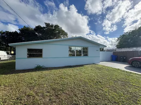 5950 NW 42nd Ave, Fort Lauderdale, FL 33319