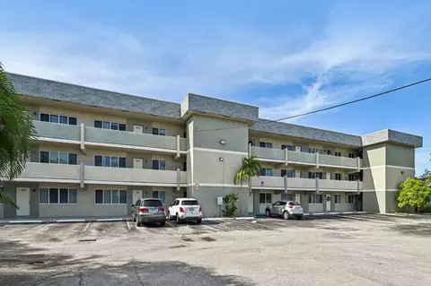 1400 NE 54th #208, Fort Lauderdale, FL 33334