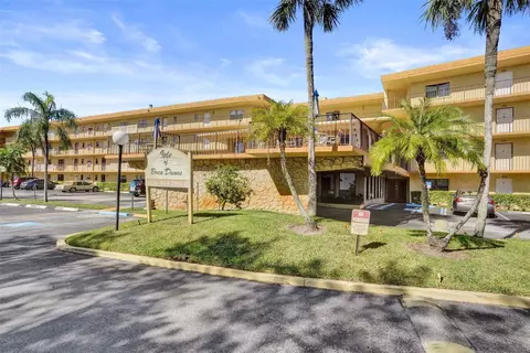 9273 SW 8th St #117, Boca Raton, FL 33428