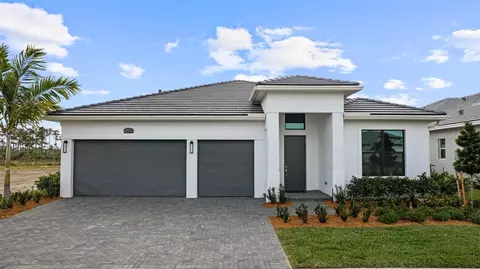 13662 SE Grovewood Dr, Port Saint Lucie, FL 34984