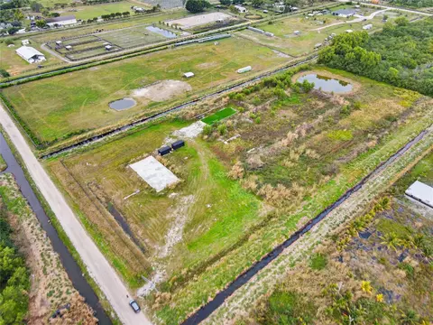 20223 Simone Dr, Loxahatchee, FL 33470