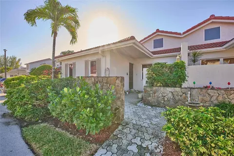 7438 Champagne Pl, Boca Raton, FL 33433