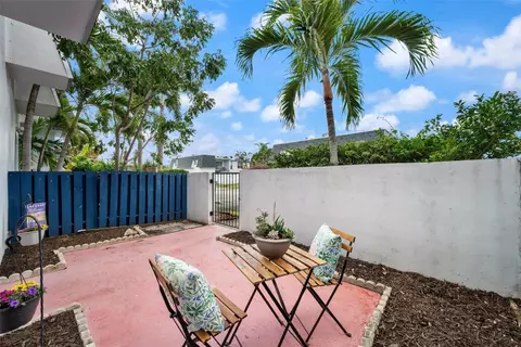4024 SW 67th #2, Davie, FL 33314
