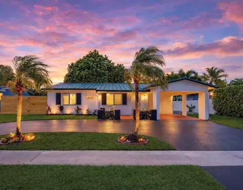 2633 NW 9th Ln, Wilton Manors, FL 33311
