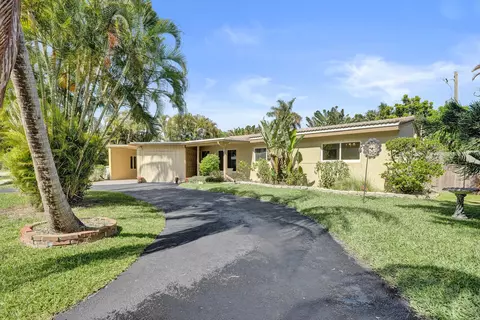 1240 SW 4th Ave, Pompano Beach, FL 33060