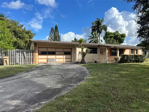 5751 SW 55th, Davie, FL 33314