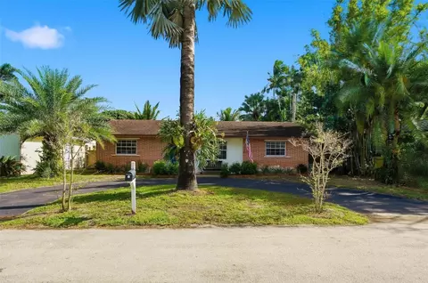 4730 SW 54th, Davie, FL 33314