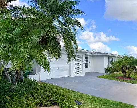 6875 NW 15th St, Margate, FL 33063