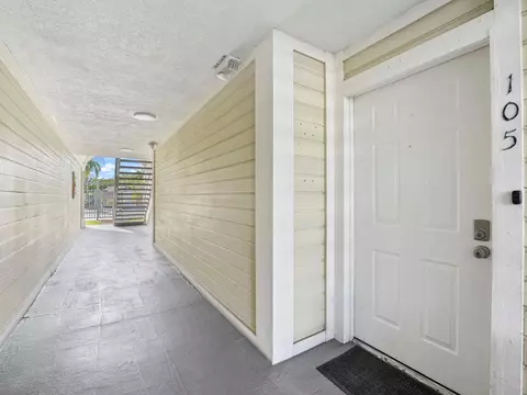 Undisclosed, Miami, FL 33179