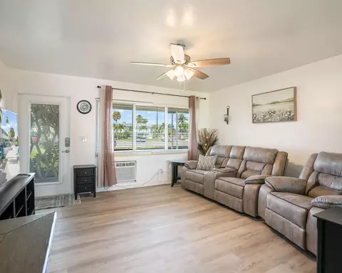 Undisclosed, Hallandale Beach, FL 33009