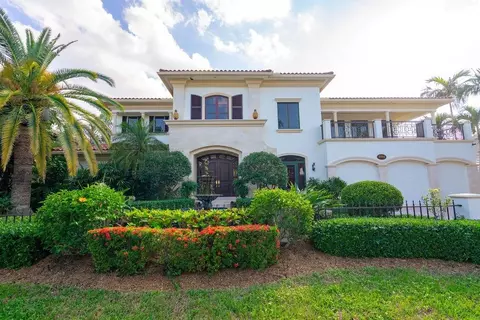 2356 NE 26th St, Lighthouse Point, FL 33064