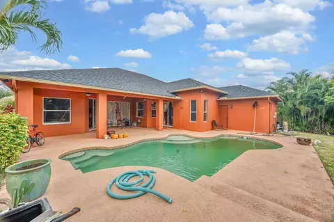 624 SW Nichols Ter, Port Saint Lucie, FL 34953