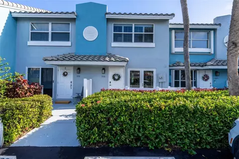 998 E Jeffery St, Boca Raton, FL 33487