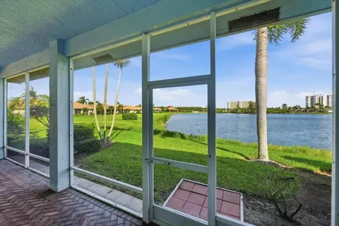 3336 Caracal Dr, Hutchinson Island, FL 34949