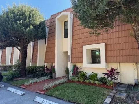11580 NW 1st St #11580, Plantation, FL 33325
