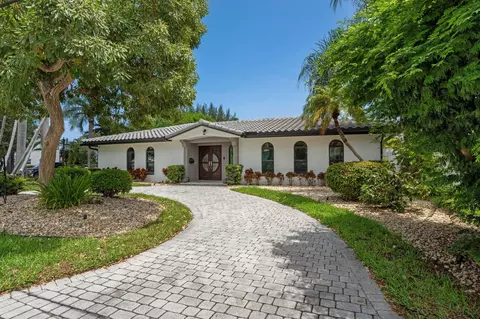 5570 NE 26 Ave, Fort Lauderdale, FL 33308