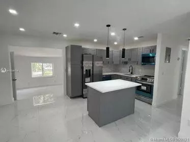 751 NW 18 St, Pompano Beach, FL 33060