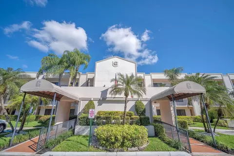 10738 W Clairmont Cir #206, Fort Lauderdale, FL 33321