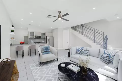 1025 NE 18th #103, Fort Lauderdale, FL 33304