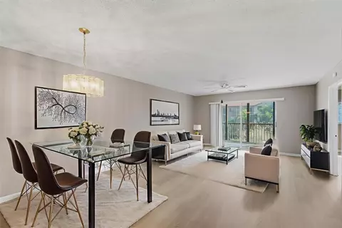1301 SW 142nd #308H, Pembroke Pines, FL 33027