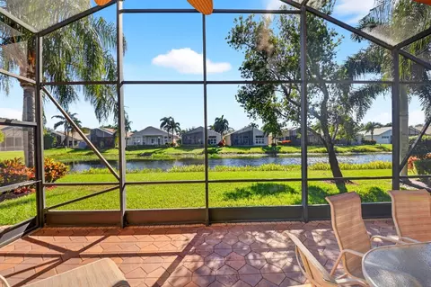 8184 Playa Del Sur, Lake Worth, FL 33467