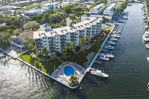 140 NE 28th Ave #406, Pompano Beach, FL 33062